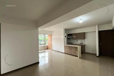 Piso – Sabaneta, Las Lomitas