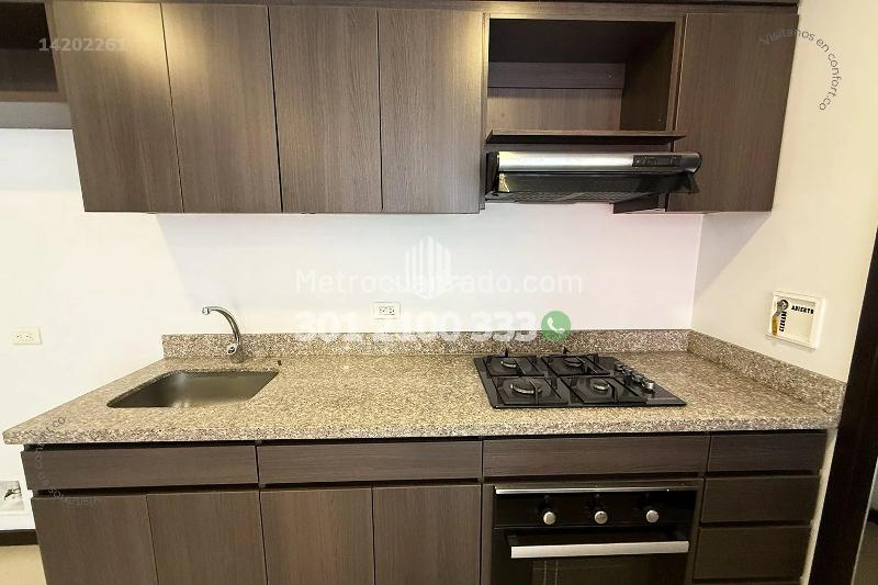 Apartment in Medellín, La Asomadera Numero 3, Buenos Aires - Más