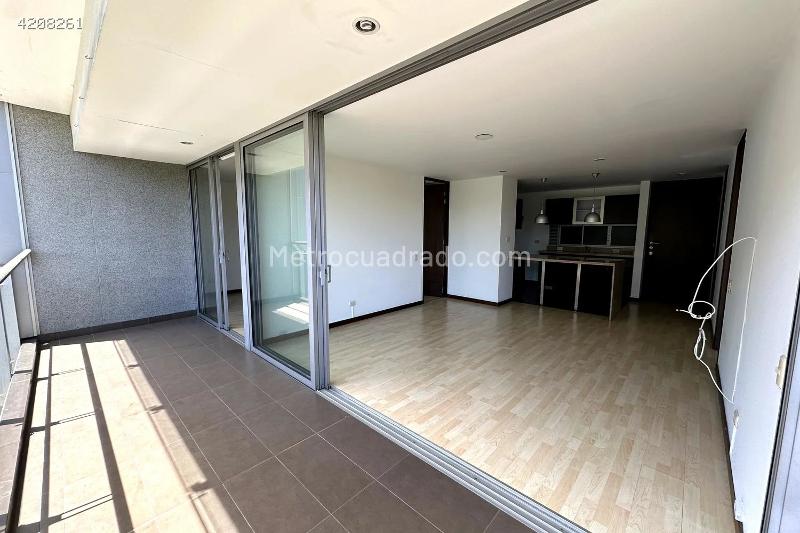 Piso – Medellín - Más
