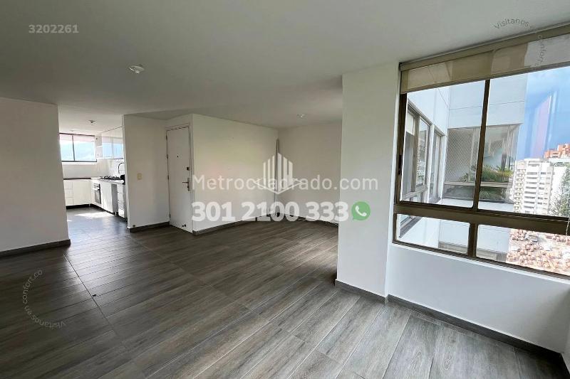 Apartamento en Arriendo, San Lucas, Medellín - 2