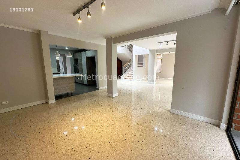 Casa – Medellín, El Poblado - Vista 2