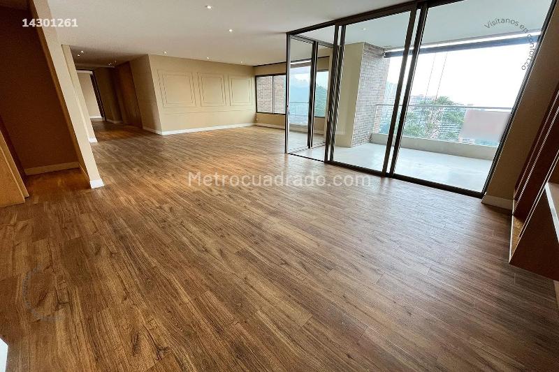 Piso – Medellín, Santa Elena - Vista 2