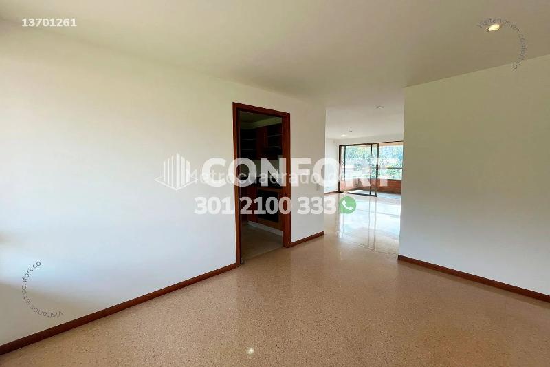 Piso – Medellín, Altos del Poblado, El Poblado - Más
