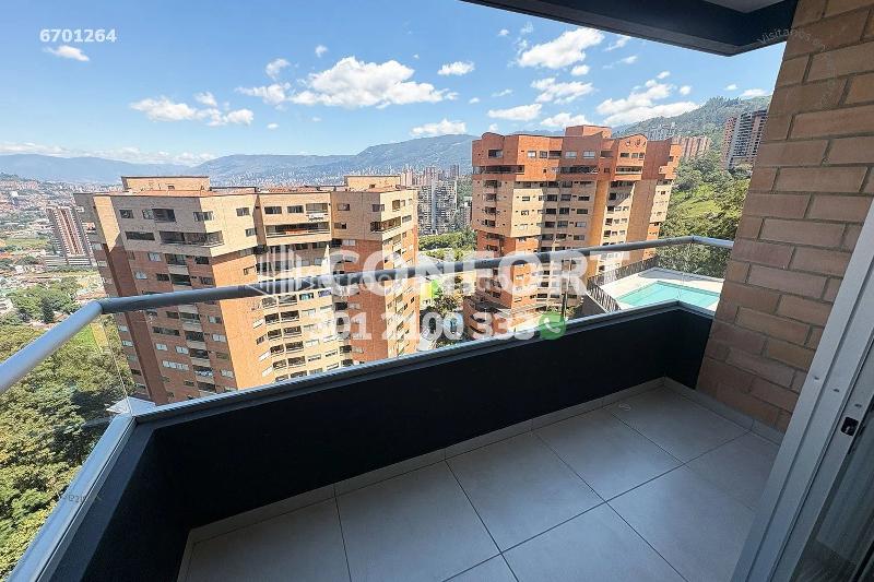 Piso – Sabaneta, San Isidro - Más