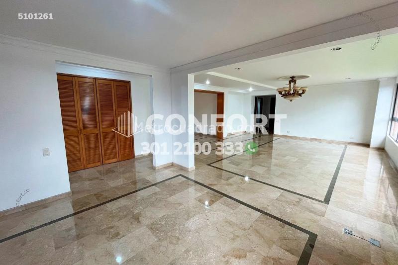 Piso – Medellín, Los Balsos Numero 2, El Poblado - Vista 3