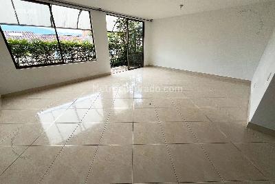Casa – Envigado, Las Flores, Valle de Aburrá
