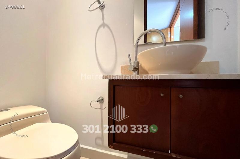 Casa – Medellín, Altos del Poblado, El Poblado - Vista 3