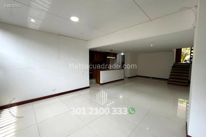 Casa – Medellín, Altos del Poblado, El Poblado - Vista 5