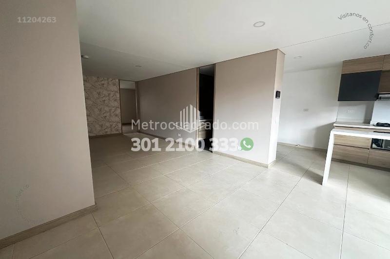 Piso – Medellín, Los Conquistadores, Laureles-Estadio - Más