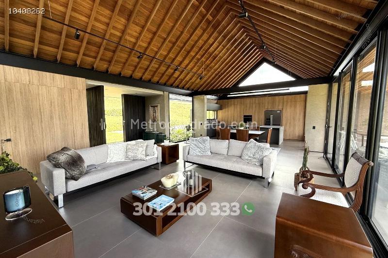 Casa – Envigado, Valle de Aburrá - Vista 4