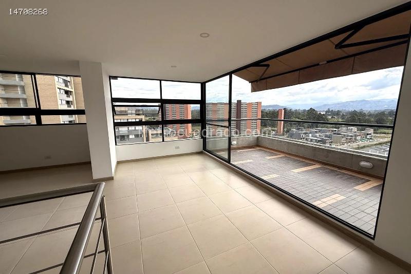 Piso – El Retiro, Oriente - Vista 2
