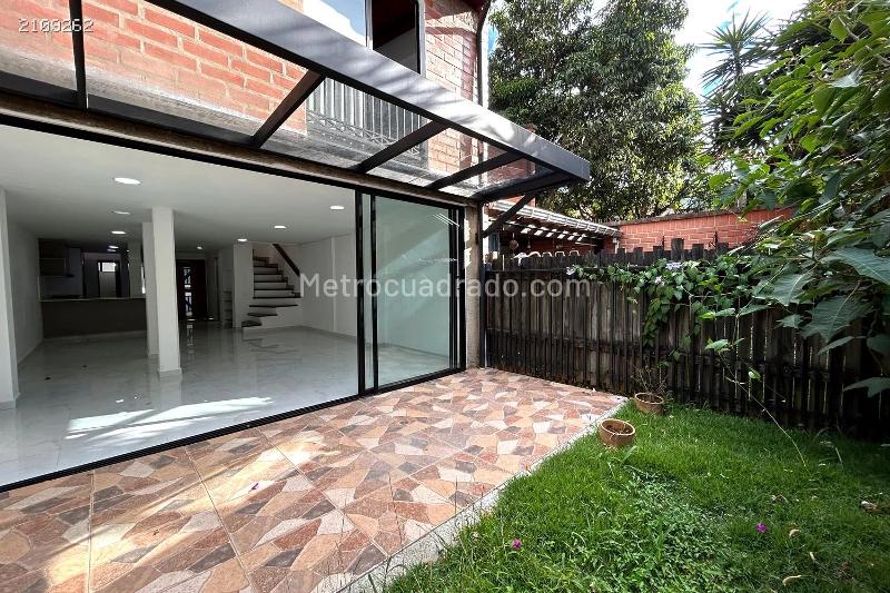 Casa de 3 habitaciones en La Abadía