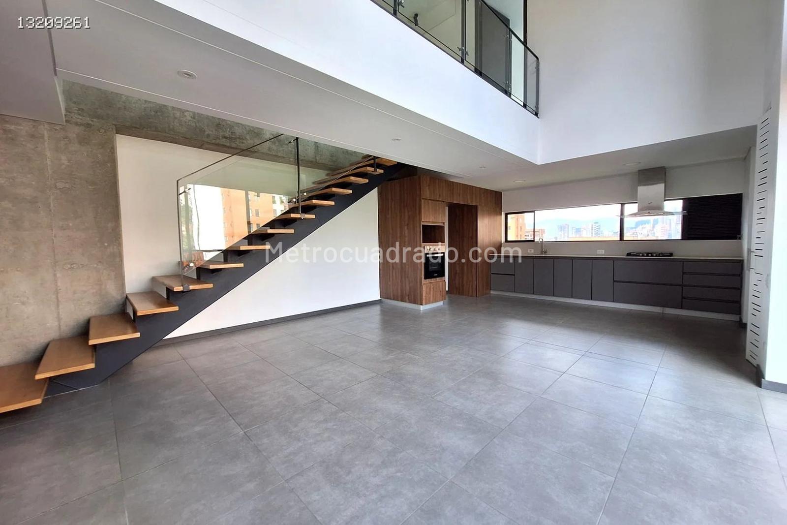 Apartamento de 3 habitaciones en arriendo en Los Parra, Medellín — imagen 1 de 20