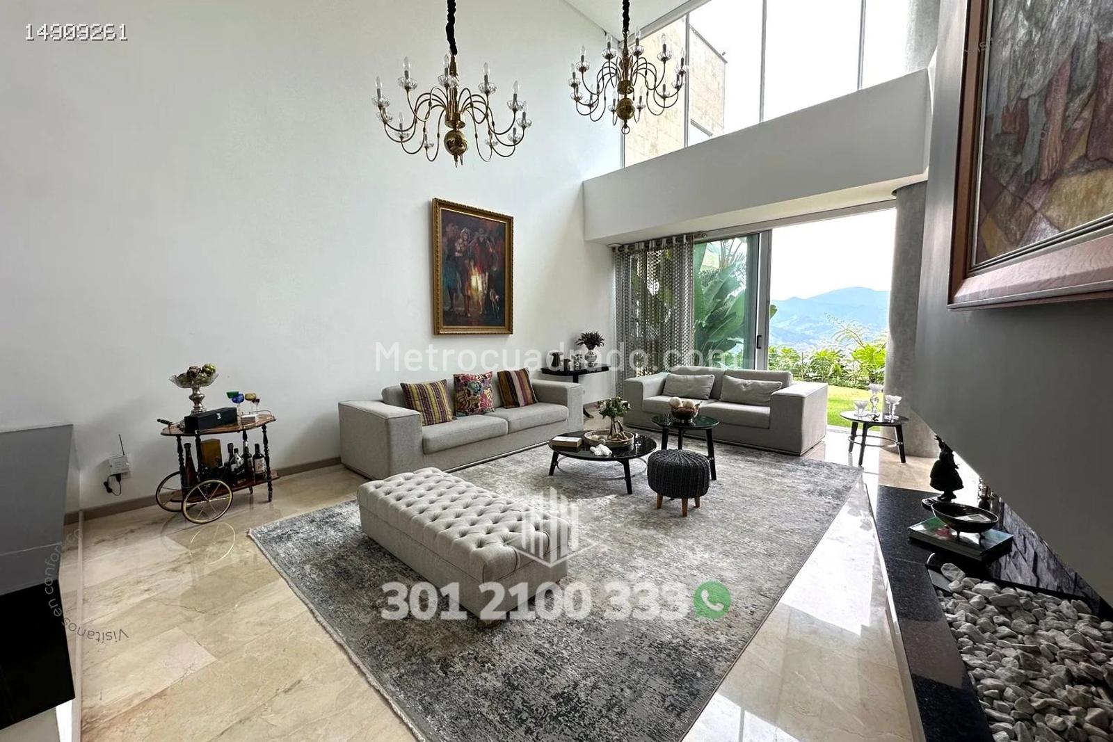 Casa de 4 habitaciones en venta en La Calera, Medellín — imagen 1 de 20