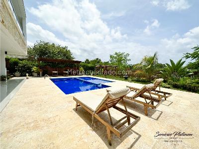 Casa de 5 alcobas en venta en Zona Norte, Cartagena, 629 m² · foto 2 de 20