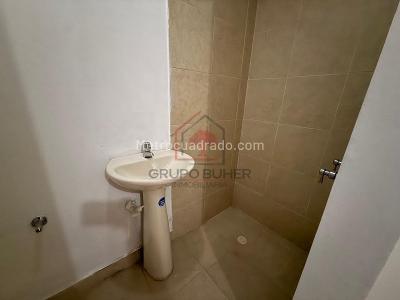 Casa de 4 alcobas en venta en Aves Maria, Sabaneta, 217 m² · foto 12 de 20