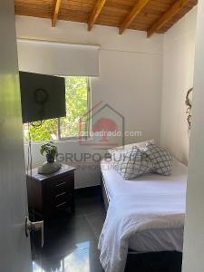 Apartamento de 3 alcobas en venta en La Frontera, Envigado, 66 m² · foto 5 de 18