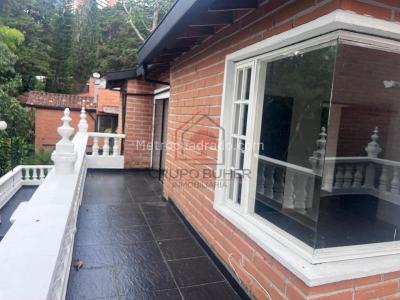Apartamento de 5 alcobas en venta en El Poblado, Medellín, 1159 m² · foto 10 de 20