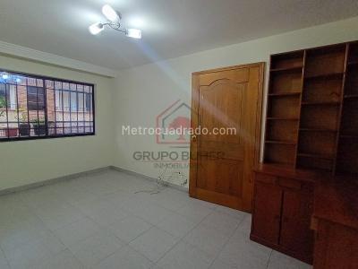 Casa de 5 alcobas en venta en Holanda, Sabaneta, 140 m² · foto 19 de 20