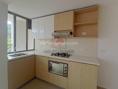 Apartamento de 2 alcobas en arriendo en Pan De Azucar, Sabaneta, 75 m² · foto 2 de 14