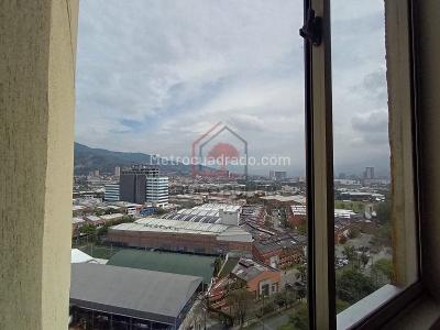 Apartamento de 3 alcobas en arriendo en Parque, Sabaneta, 64 m² · foto 5 de 20
