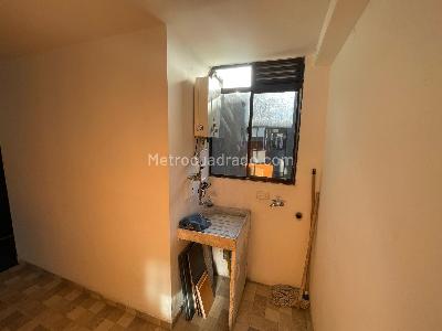 Apartamento de 3 alcobas en venta en Maiporé, Soacha, 48 m² · foto 7 de 9