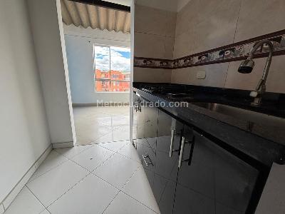 Apartamento de 3 alcobas en venta en Ciudad Verde, Soacha, 39 m² · foto 6 de 10