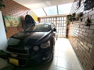 Casa de 3 alcobas en venta en Castilla, Bogotá, 145 m² · foto 16 de 20