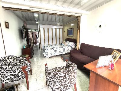 Casa de 3 alcobas en venta en Castilla, Bogotá, 145 m² · foto 6 de 20