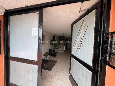 Apartaestudio en venta en Normandia, Bogotá, 43 m² · foto 14 de 17