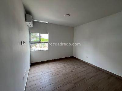 Apartamento de 2 alcobas en venta en Villa Campestre, Barranquilla, 69 m² · foto 2 de 13