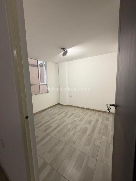 Piso – Bogotá, Marco Fidel Suarez, Localidad Rafael Uribe Uribe - Vista 2
