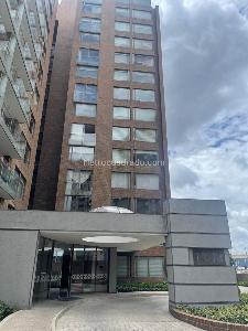 Apartaestudio en venta en Ciudad Salitre, Bogotá, 46 m² · foto 2 de 7