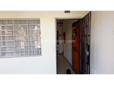 Casa de 5 alcobas en venta en Boston, Medellín, 270 m² · foto 18 de 20