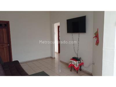 Casa de 5 alcobas en venta en Boston, Medellín, 270 m² · foto 8 de 20
