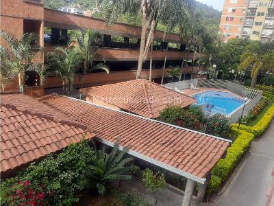 Apartamento en venta en Laureles, Medellín · foto 2 de 12