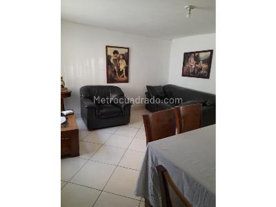 Casa de 3 alcobas en venta en Las Palmas, Medellín, 140 m² · foto 2 de 20