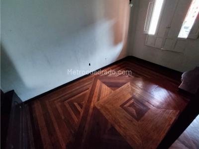 Casa de 5 alcobas en venta en Centro, Medellín, 624 m² · foto 11 de 20