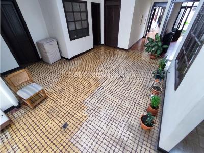 Casa de 5 alcobas en venta en Centro, Medellín, 624 m² · foto 18 de 20