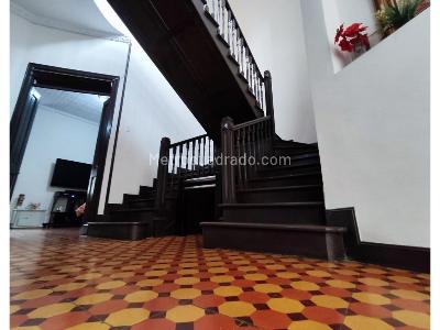 Casa de 5 alcobas en venta en Centro, Medellín, 624 m² · foto 7 de 20