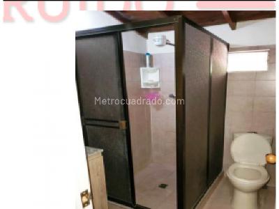 Casa de 3 alcobas en venta en Bello, Medellín, 140 m² · foto 12 de 14