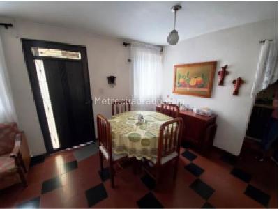 Casa de 3 alcobas en venta en Bello, Medellín, 140 m² · foto 2 de 14