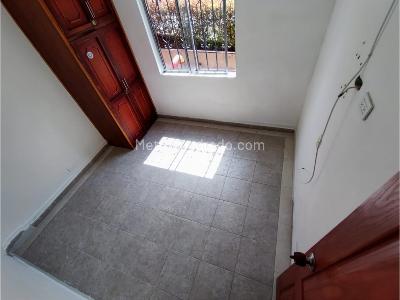 Casa de 5 alcobas en venta en Serramonte, Bello, 98 m² · foto 10 de 20