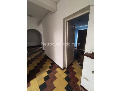 Casa de 5 alcobas en venta en Centro, Medellín, 250 m² · foto 9 de 20