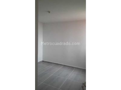 Apartamento de 2 alcobas en venta en El Mirador, Bello, 54 m² · foto 10 de 10