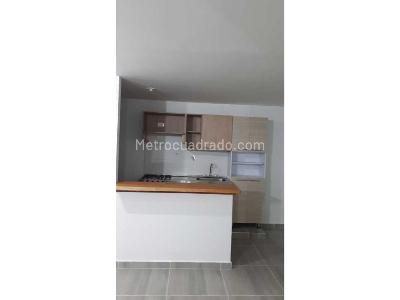 Apartamento de 2 alcobas en venta en El Mirador, Bello, 54 m² · foto 2 de 10