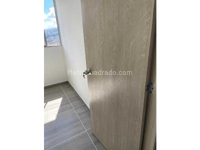 Apartamento de 2 alcobas en venta en El Mirador, Bello, 54 m² · foto 4 de 10