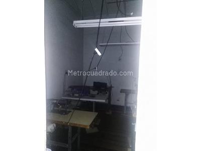 Casa de 5 alcobas en venta en Robledo, Medellín, 399 m² · foto 4 de 8