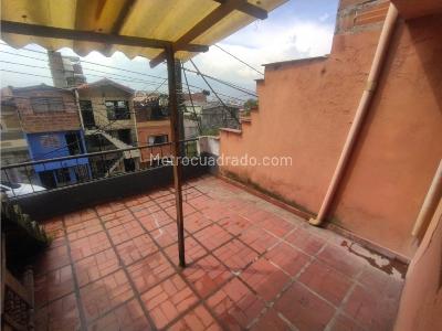 Casa de 5 alcobas en venta en La Milagrosa, Medellín, 124 m² · foto 19 de 20
