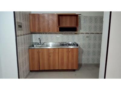 Apartamento en venta en Centro, Medellín · foto 3 de 13